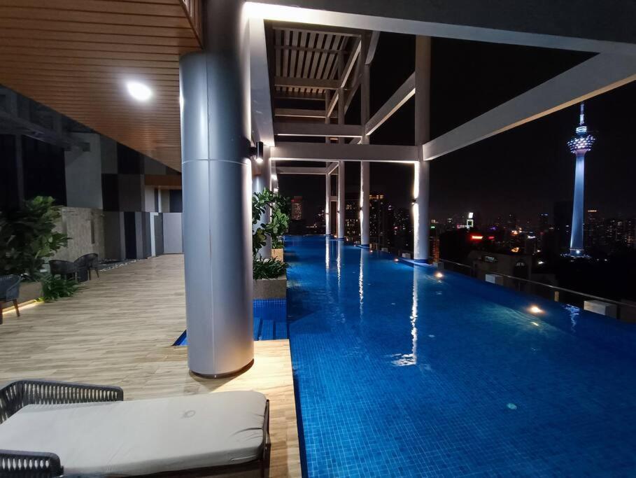 Col25a Kl Tower Balcony 1bedroom & Infinity Pool Klcc View