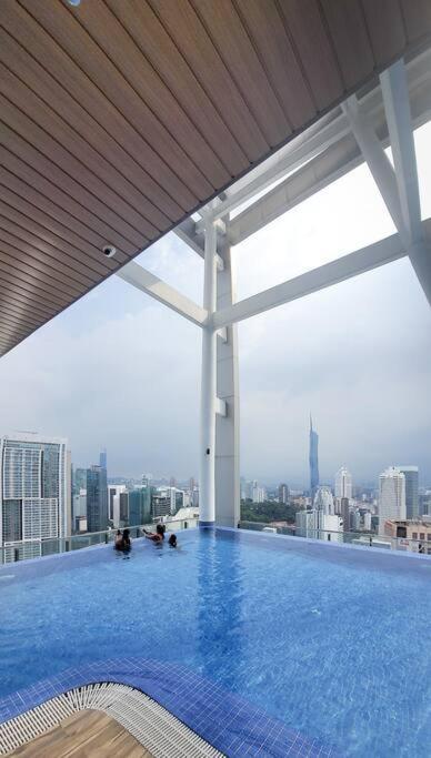 Pangsapuri Col25a Kl Tower Balcony 1bedroom & Infinity Pool Klcc View *
