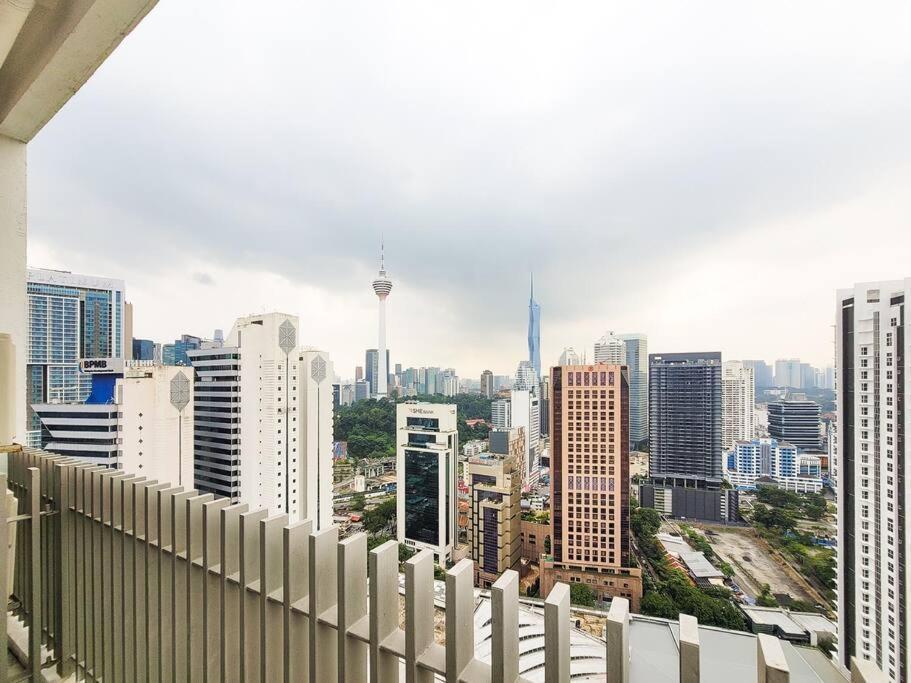 Col25a Kl Tower Balcony 1bedroom & Infinity Pool Klcc View *