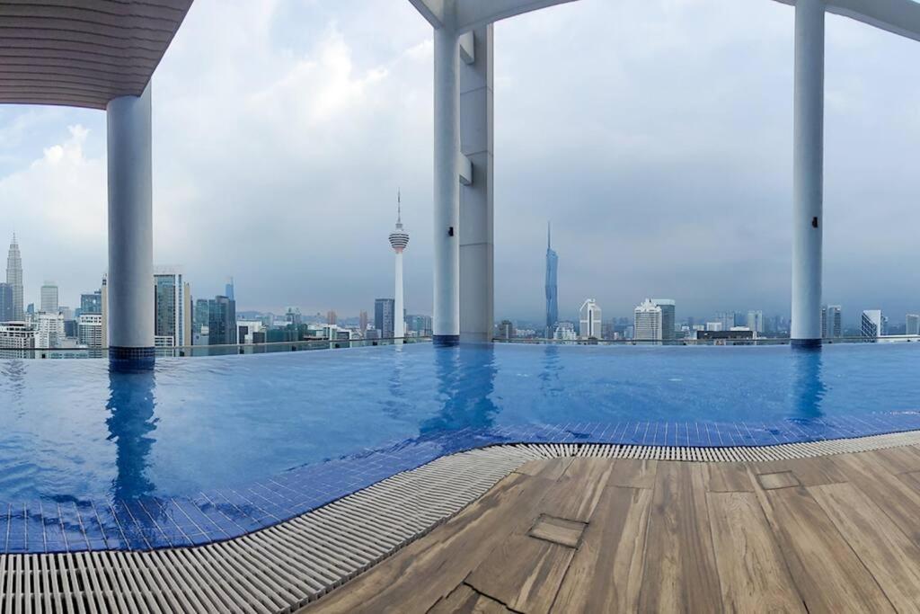 Col25a Kl Tower Balcony 1bedroom & Infinity Pool Klcc View